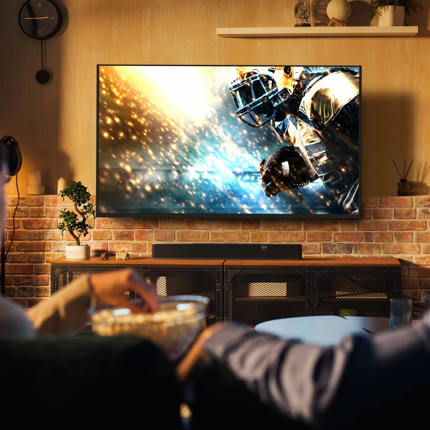 Brezžični soundbar Klipsch Flexus Core 100 – podporna tehnologija HDMI eARC, TOSLINK.