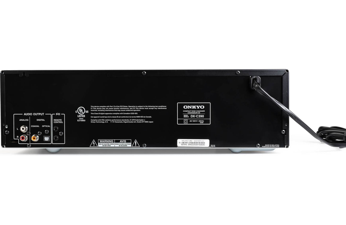 Slika zadnje plošče Onkyo DX-C390, ki prikazuje digitalne (optične/koaksialne) in analogne izhode.