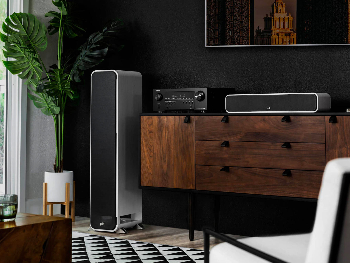 Denon AVR-S760H: Popolna rešitev za domači kino z 8K videom, 3D zvokom in HEOS multi-room funkcionalnostjo.