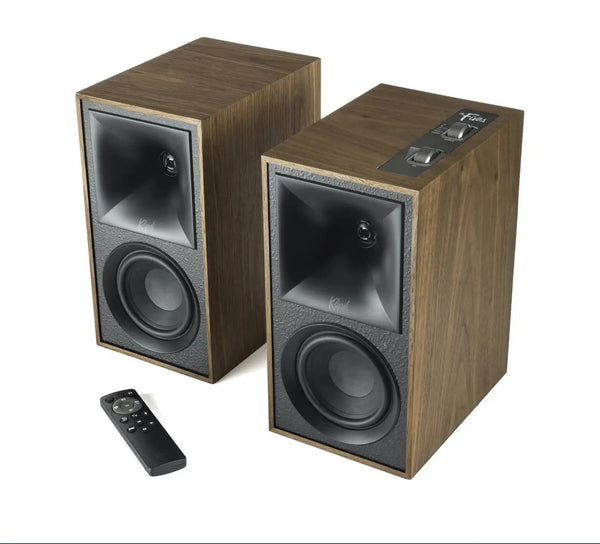 Klipsch The Fives aktivni monitorji s prepoznavno bakreno membrano in Tractrix horno za kristalno čiste visoke tone in dinamičen bas.