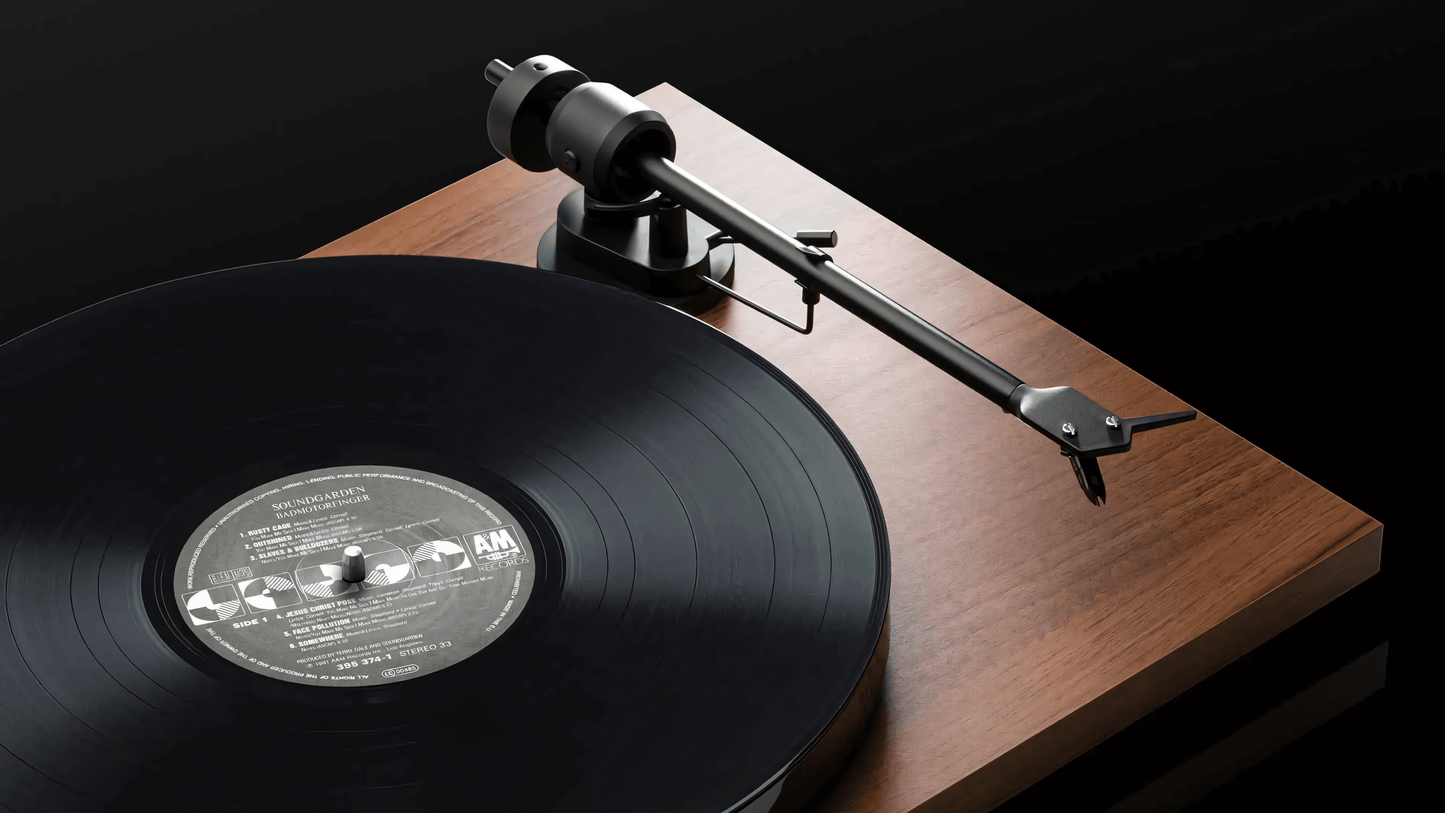 Pro-Ject E1 BT: Gramofon, ki združuje klasično vinilno izkušnjo z moderno Bluetooth tehnologijo