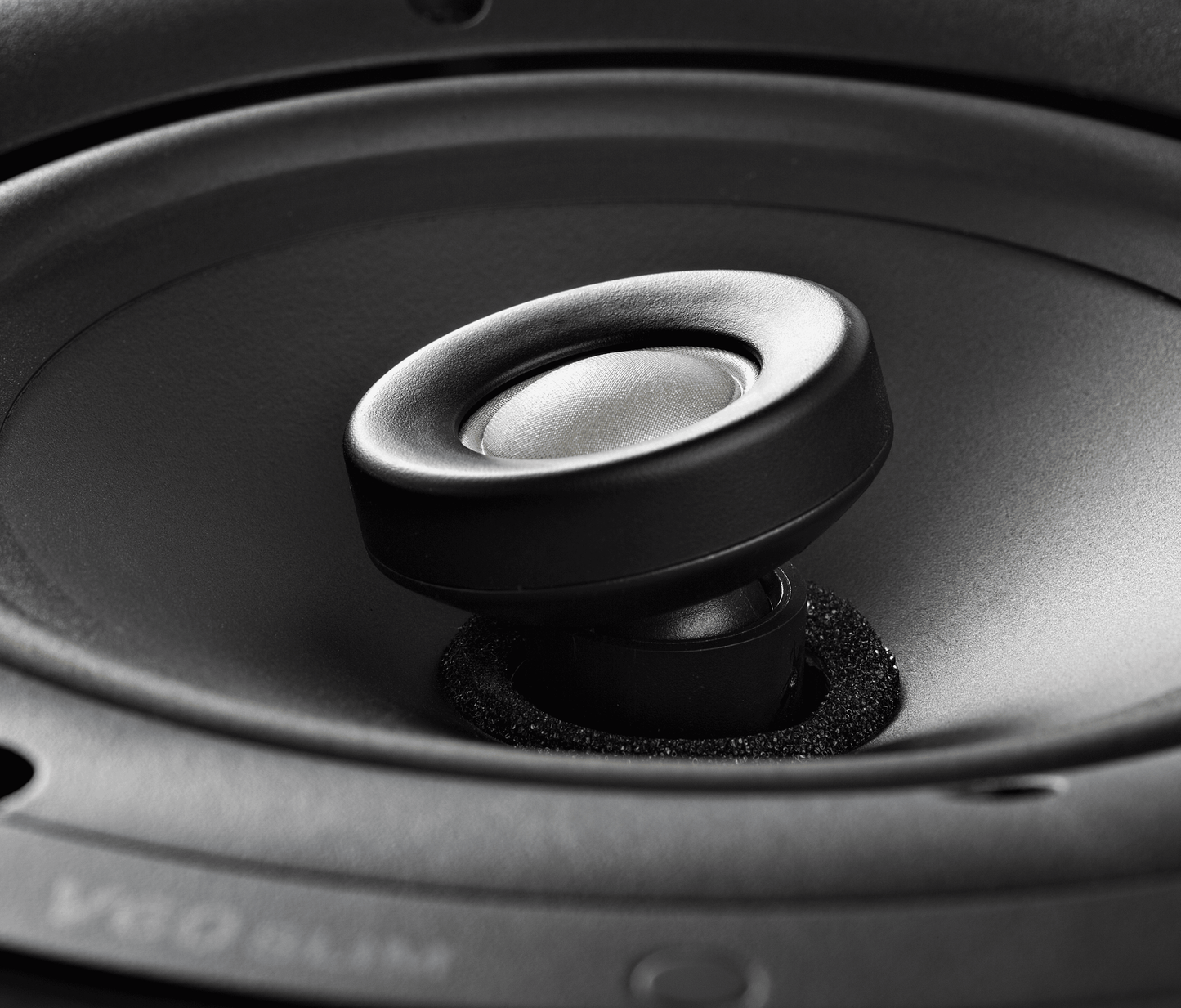 Polk V60 Slim - Plitki vgradni zvočnik - kos