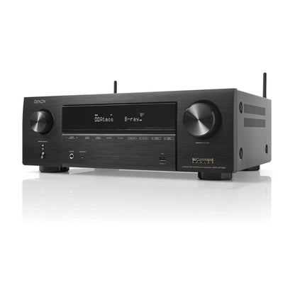 Podrobna slika Denon AVR-X1700H sprejemnika, ki prikazuje sprednjo ploščo z gumbi, zaslonom in priključki.
