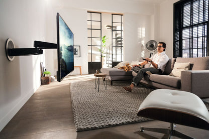 Vogels Next 7355 - Motoriziran Full motion TV nosilec